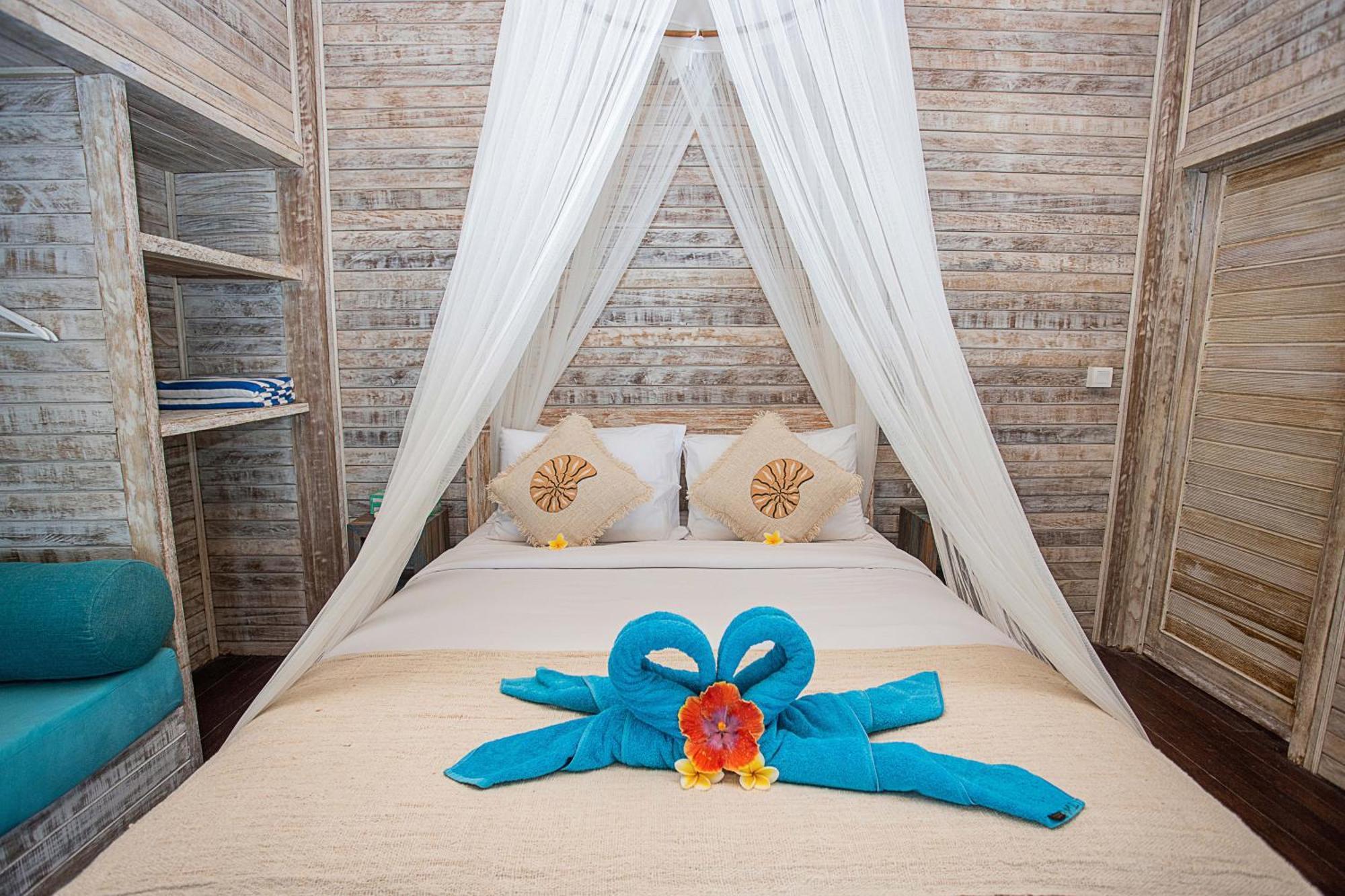 Nusa View - Oceanfront Rentals Lembongan Dış mekan fotoğraf