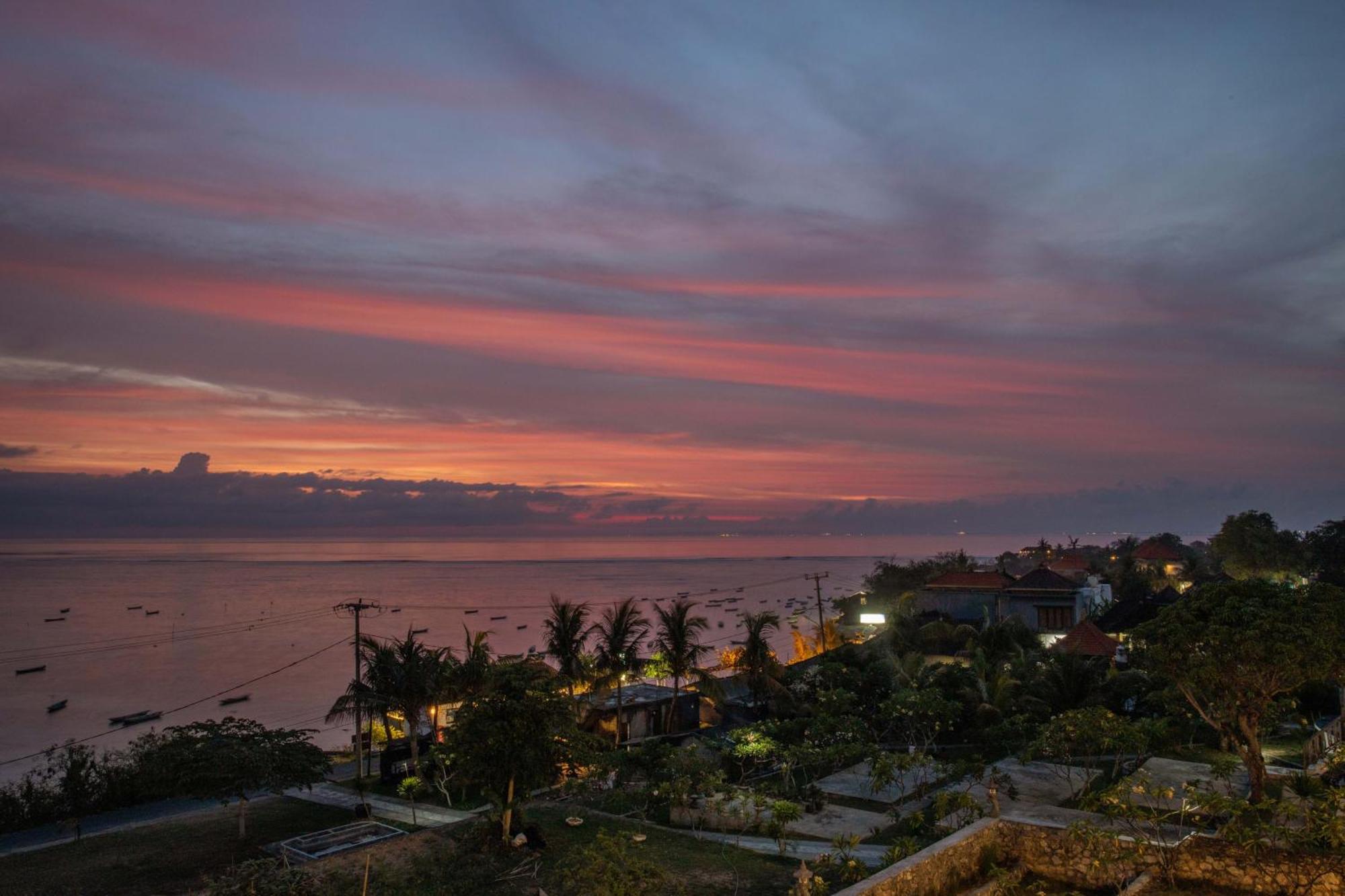 Nusa View - Oceanfront Rentals Lembongan Dış mekan fotoğraf
