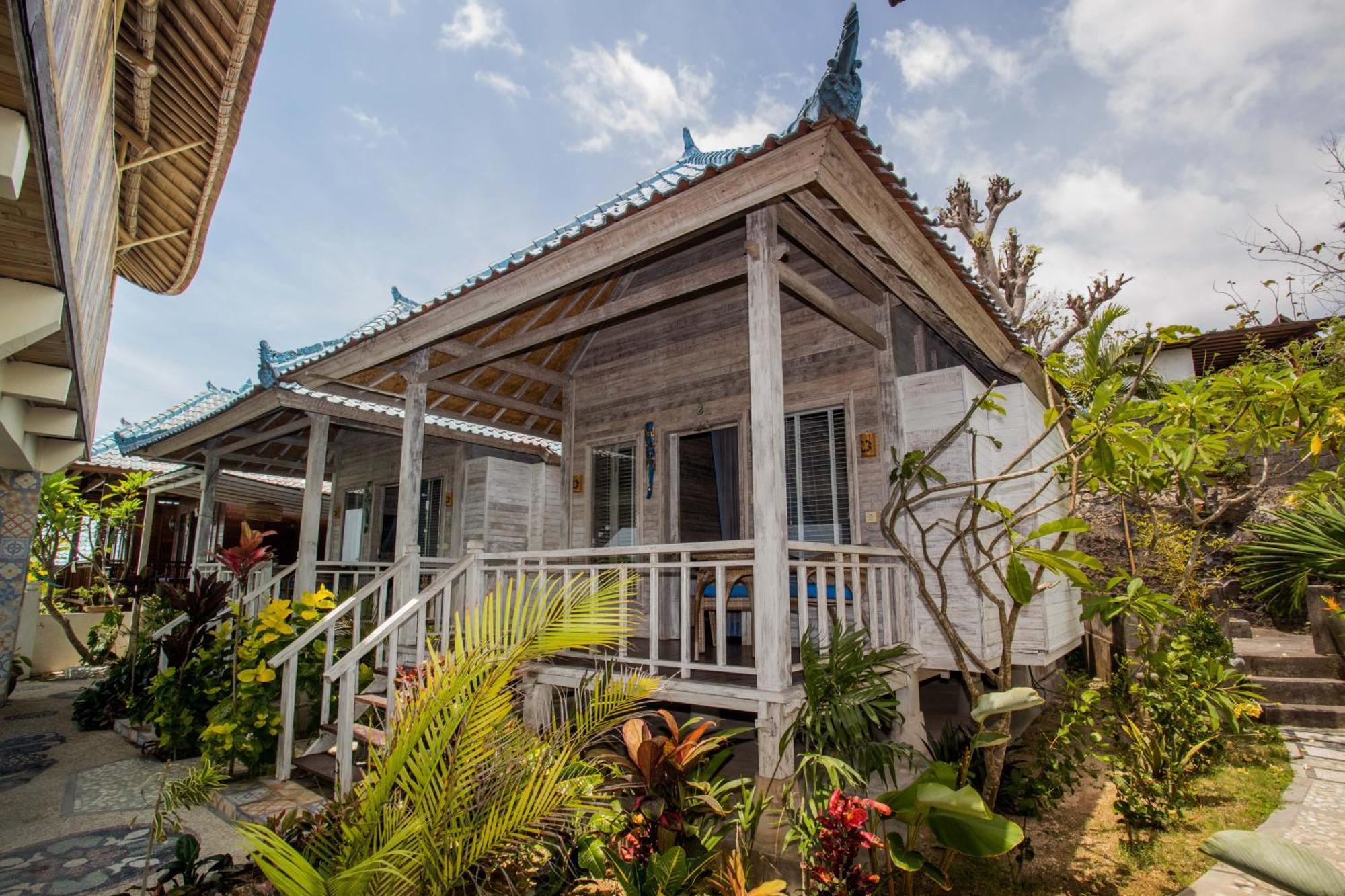 Nusa View - Oceanfront Rentals Lembongan Dış mekan fotoğraf