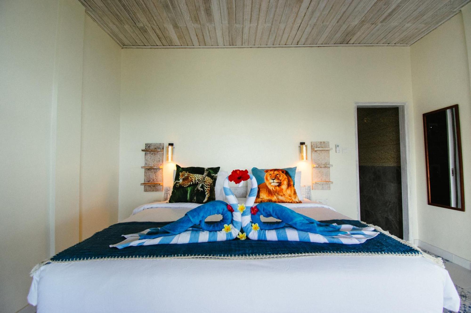 Nusa View - Oceanfront Rentals Lembongan Dış mekan fotoğraf